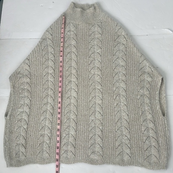 Akamai + Kin Cream Sweater Poncho Pointelle Cable Knit Design and Relaxed Fit OS - Picture 17 of 17